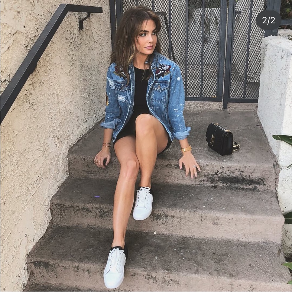 Y&R Street Style Embroidered distressed Denim Jacket XS young and reckless